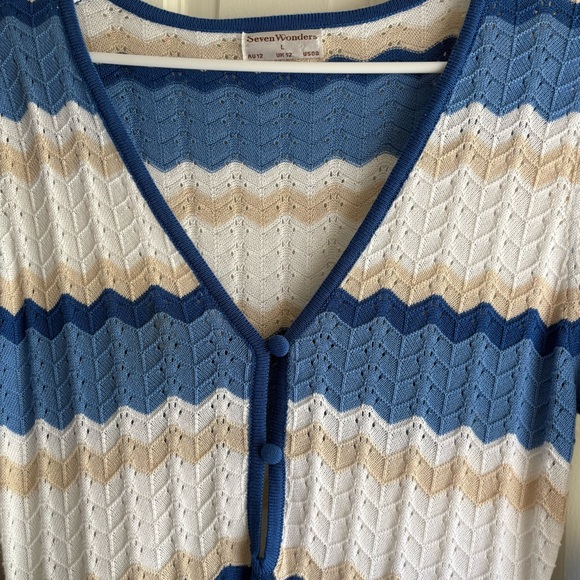 Caprice Maxi Dress, L - Picture 4 of 7